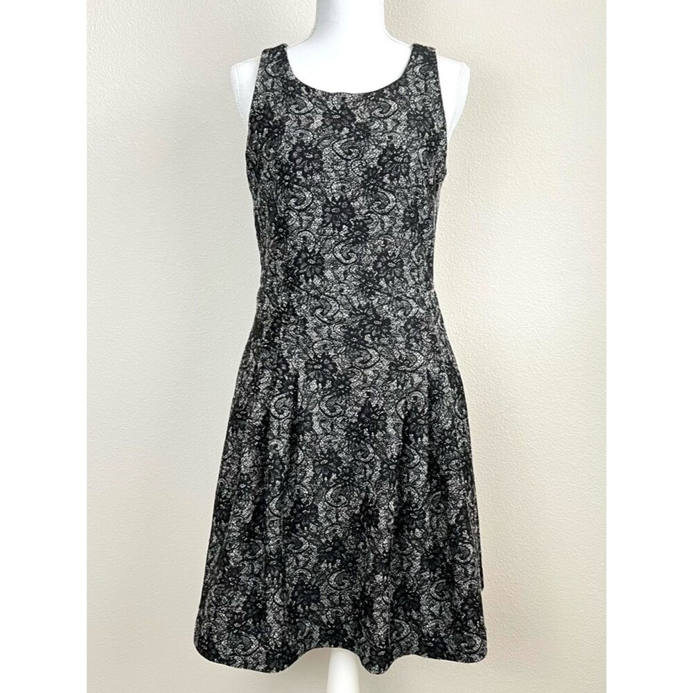 Banana Republic Black‎ White Paisley Floral Lace Print Dress Fit Flare Size 6